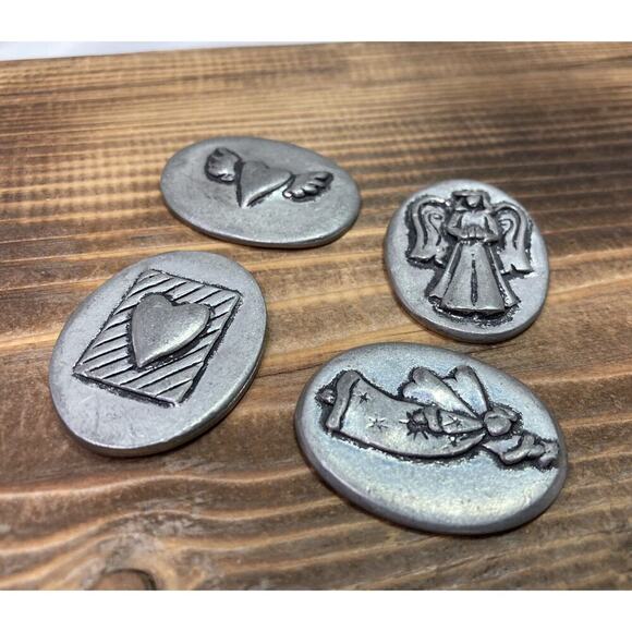 4 - Basic Spirit Canadian Pewter Tokens Angel Heart Believe Protection - Picture 4 of 5